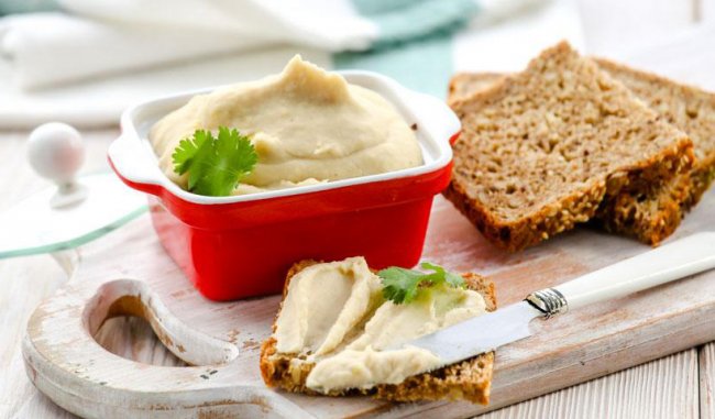Готуємо пісний паштет із квасолі з кунжутом