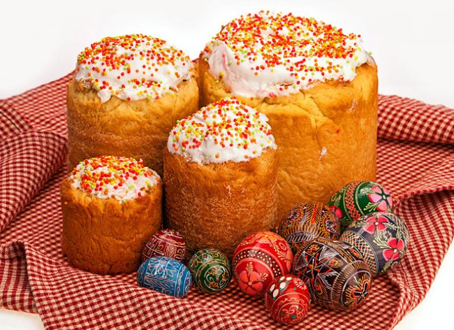 Секрети приготування великодньої паски