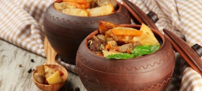 Три рецепти печені в горщику