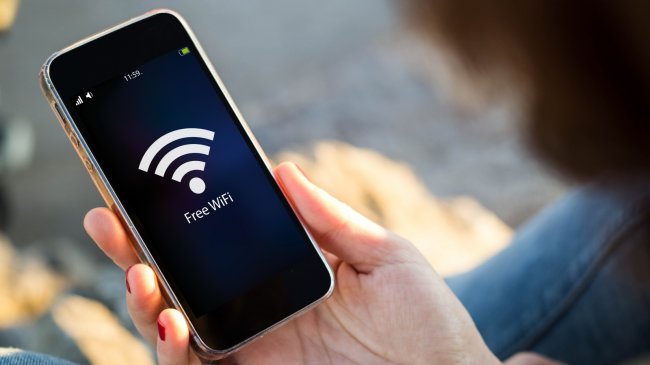 Як безпечно користуватися "халявним" Wi-Fi. Поради експертів