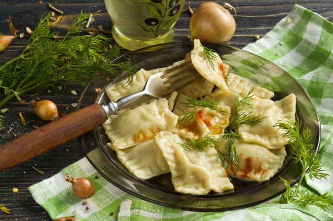 Італійська кухня. Готуємо равіолі з м’ясом